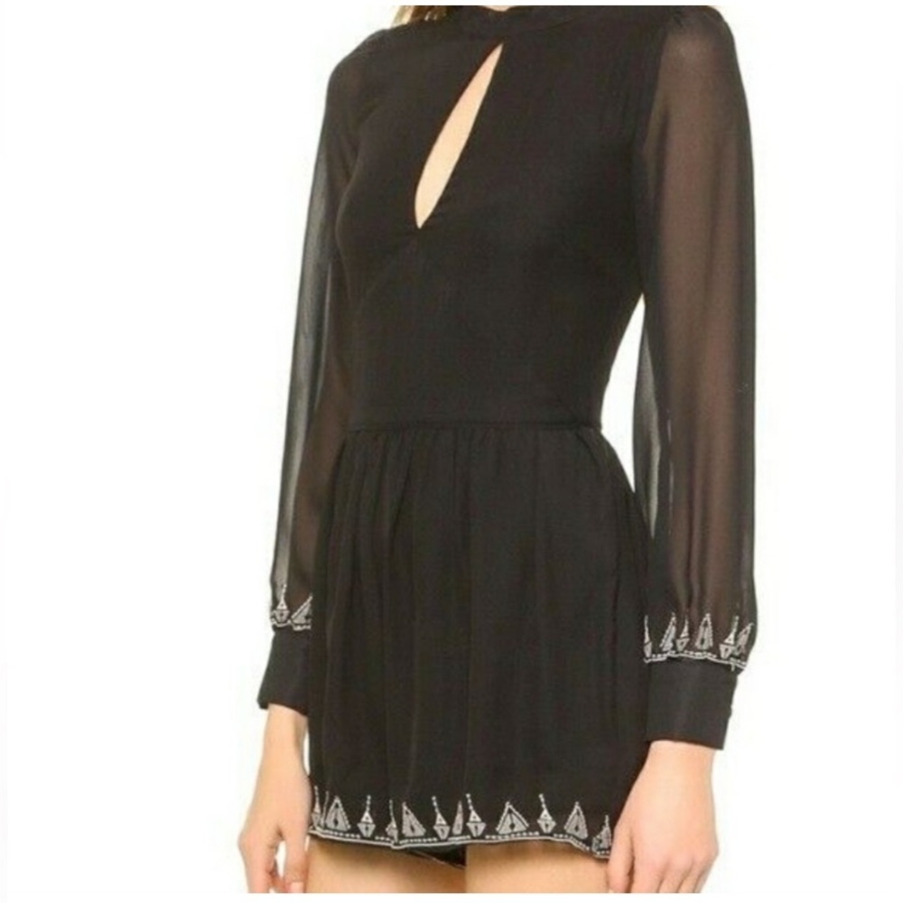 HOUSE OF HARLOW 1960 REVOLVE Women's XS Short Romper Hendrix Embroidered Black - Picture 3 of 10